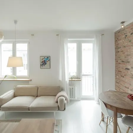 Apartament Swietojanska Apartment *